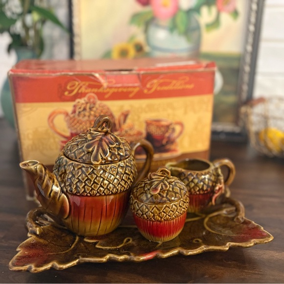 Cracker Barrel Other - Vintage Thanksgiving Traditions Cracker Barrel Acorn Teaset Set W Box Complete